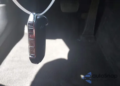 2022 Kia K5 Gt-Line from USA, damaged, VIN 5XXG64J25NG083659